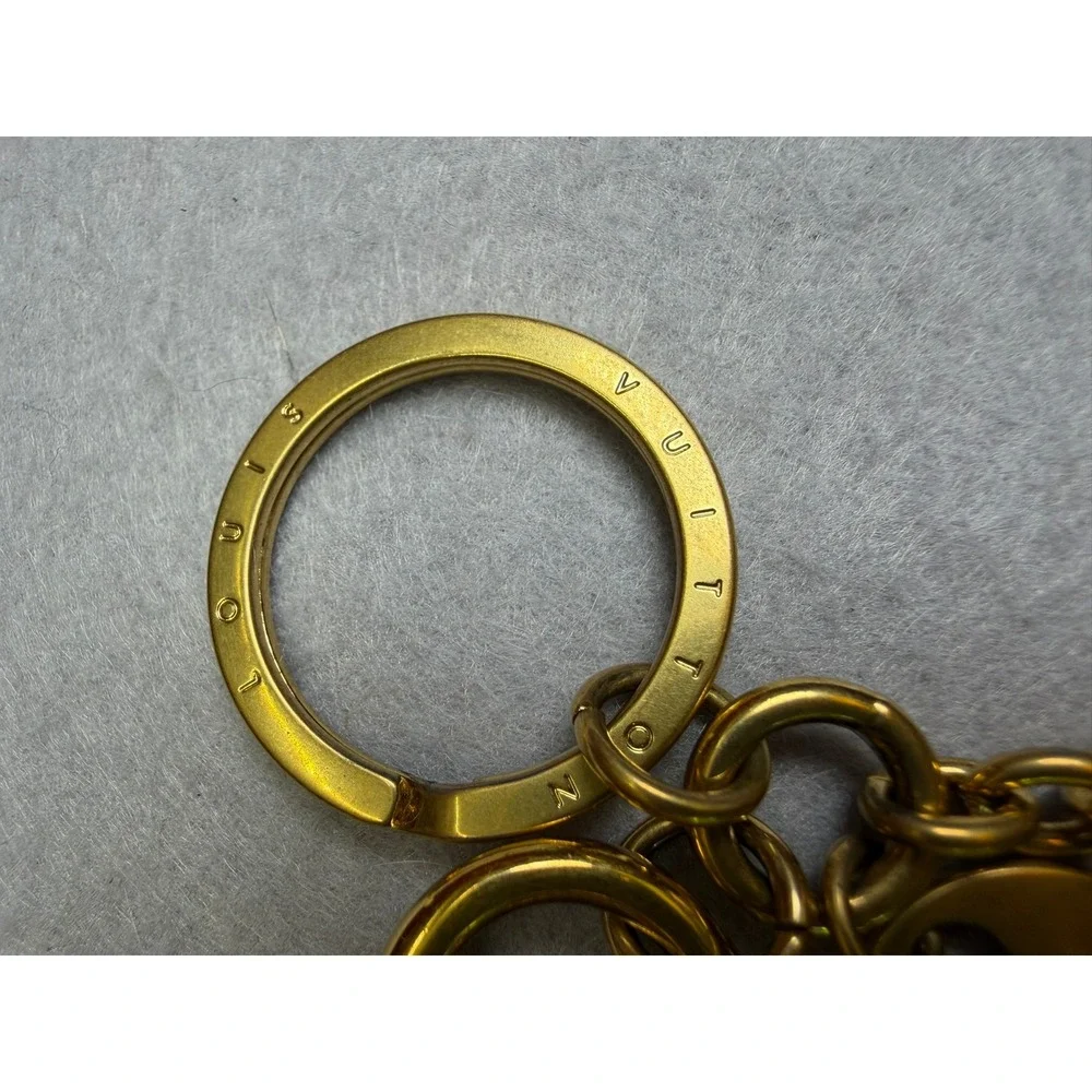 Louis Vuitton Circle Bag Charm Key Ring OS Gold Tone LV Circle M68000 Keychain